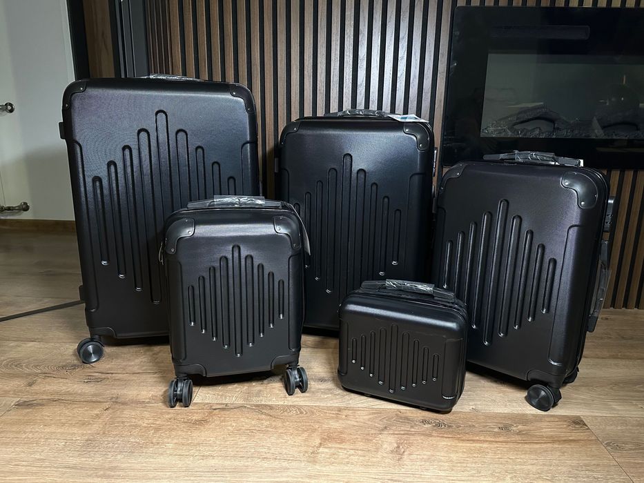 Zestaw walizek podróżnych 5 on 1