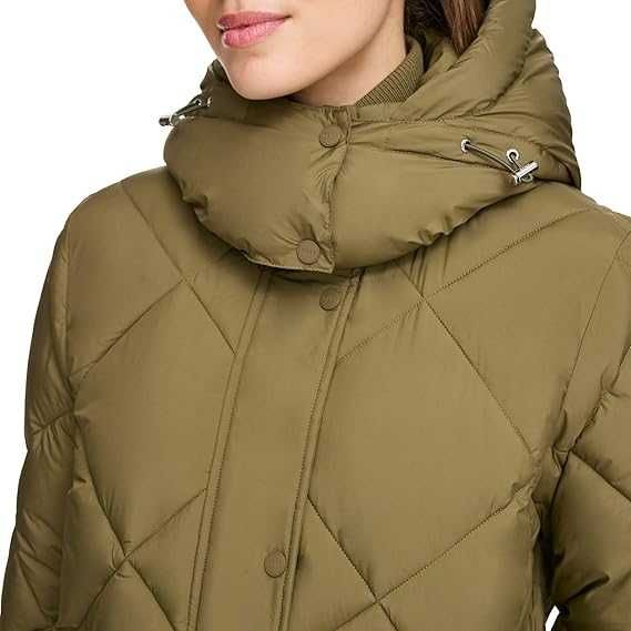 Жіночий пуховик DKNY