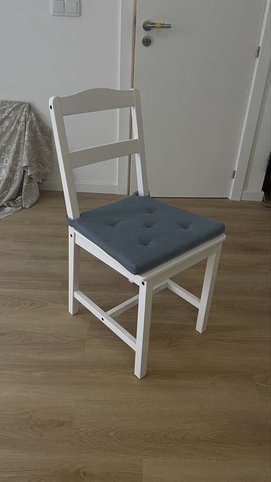 Cadeira de IKEA
