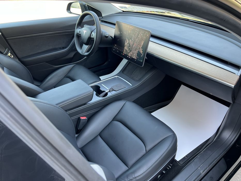 Tesla model 3 STANDARD PLUS