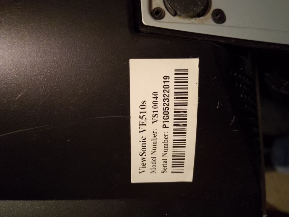 Монитор 15 диагональ ,