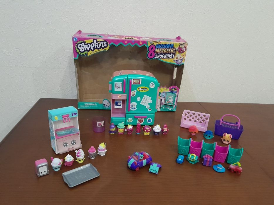Shopkins холодильник и наборы .