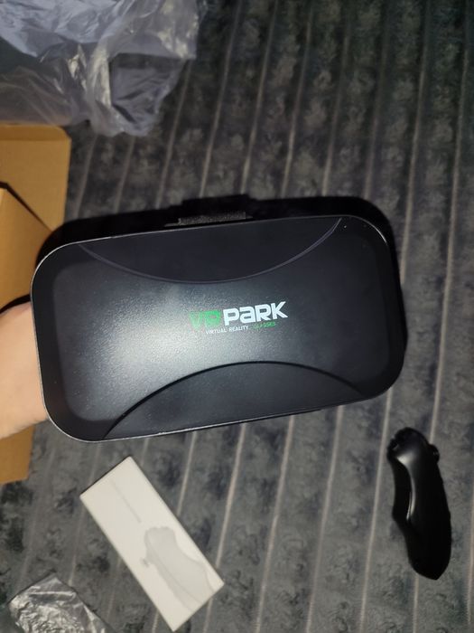 Продам VR окуляри