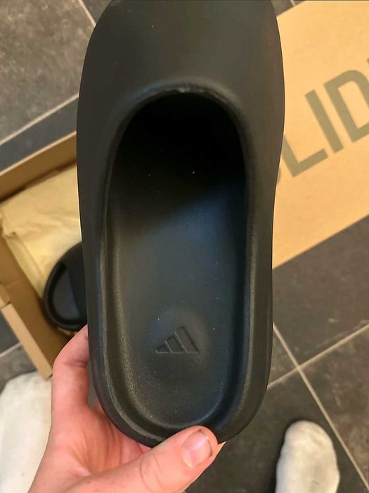 adidas Yeezy Slide R.40.5