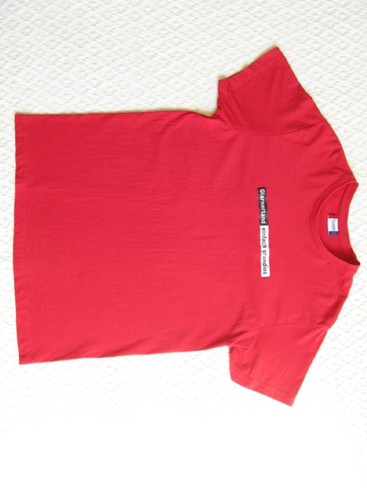 Продам красную футболку на парня/мужчину (мало б/у)