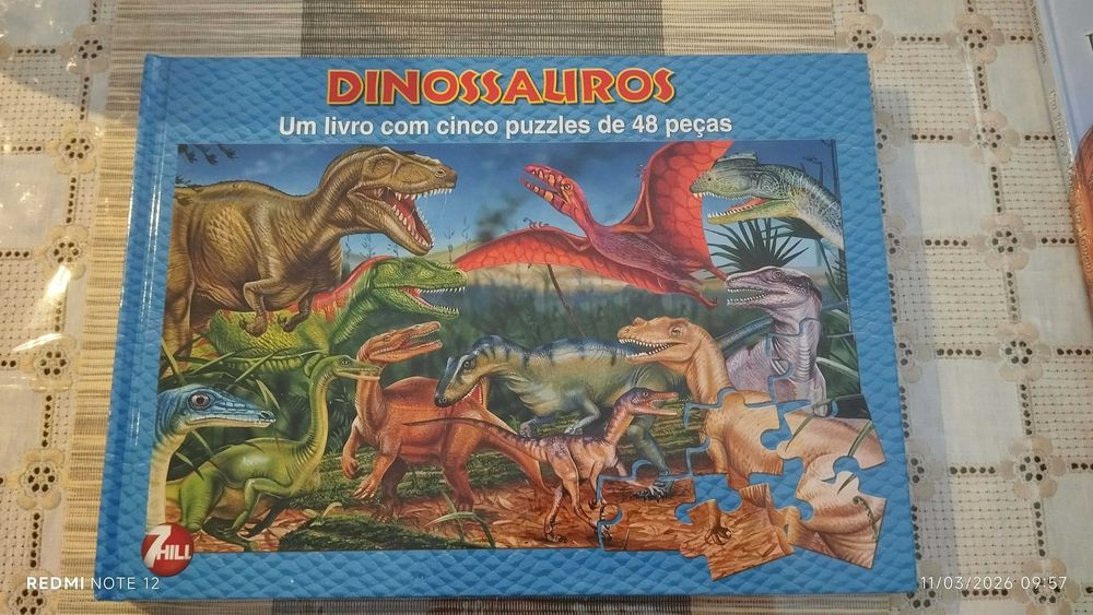 Livro Puzzle - Dinossauros