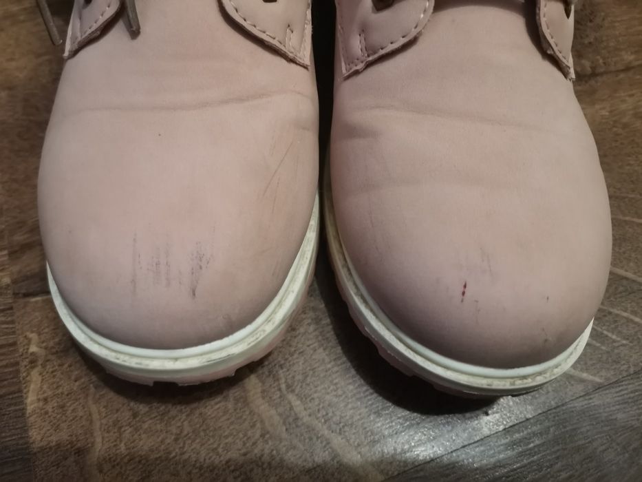 Демисезонные ботинки пудра 37 размер