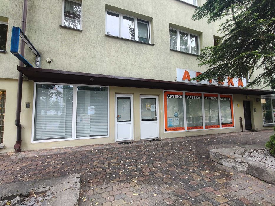 Wynajem lokalu usługowego – centrum Olesna (ul. Pieloka)