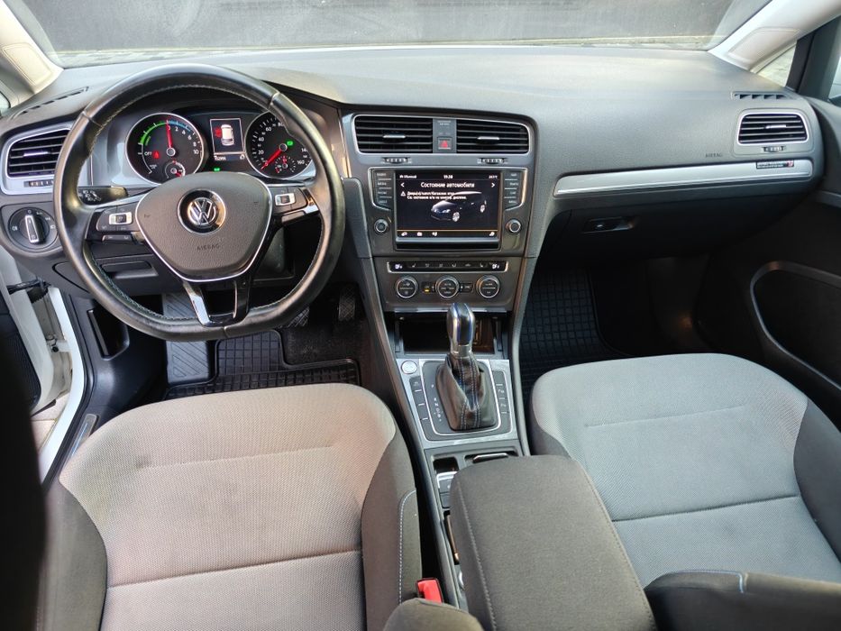 Volkswagen e-Golf 24kw 150км