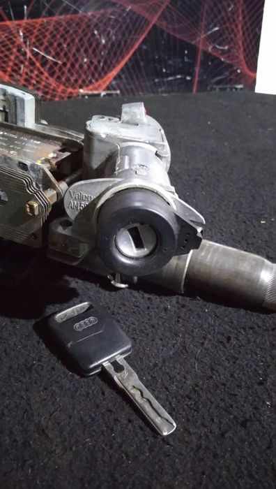 Canhão De Ignição Com Chave Audi A6 (4B2, C5)