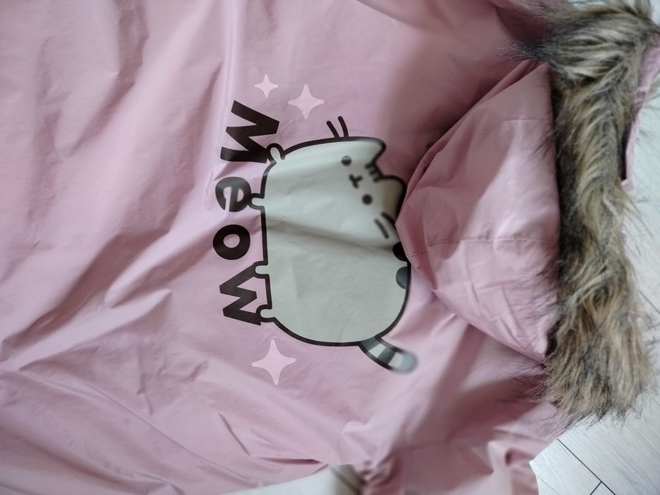 Płaszcz rozm. 164 Reserved