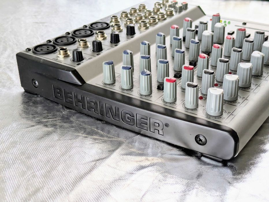 Mikser Behringer Eurorack UB1202