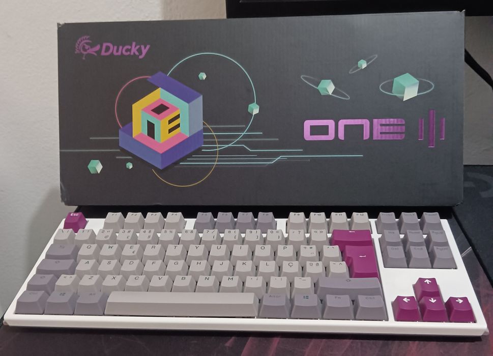 Teclado Ducky One3 + Rato Glorious model O