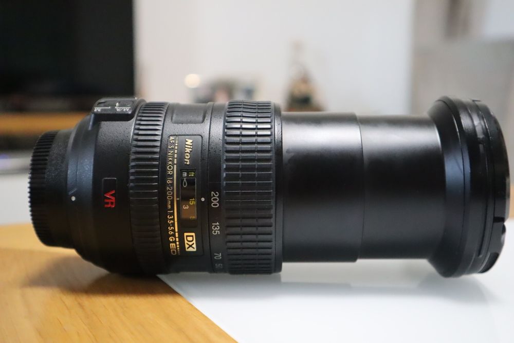 Nikon AF-S DX 18-200mm F/3.5-5.6 ED VR