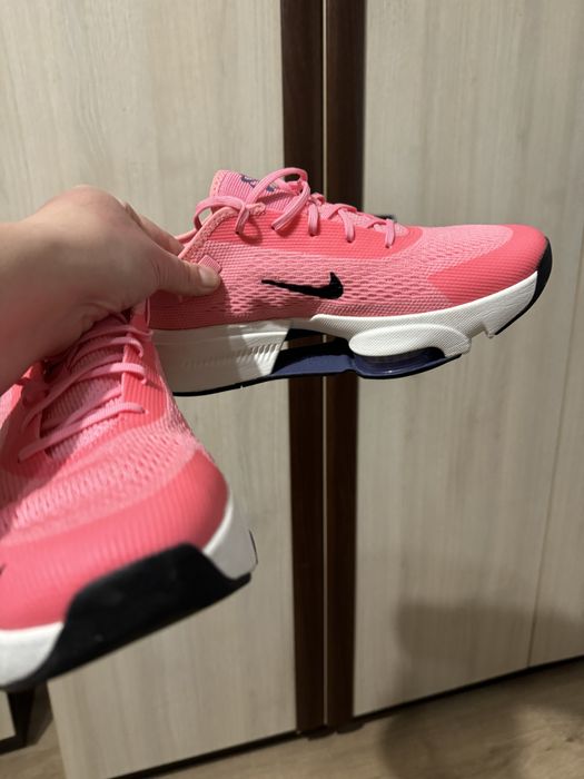 Nike zoom жіночі