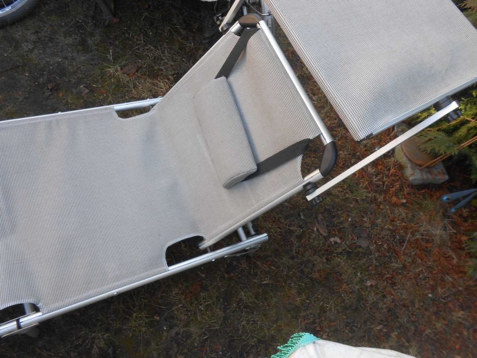 Leżak ogrodowy / składany