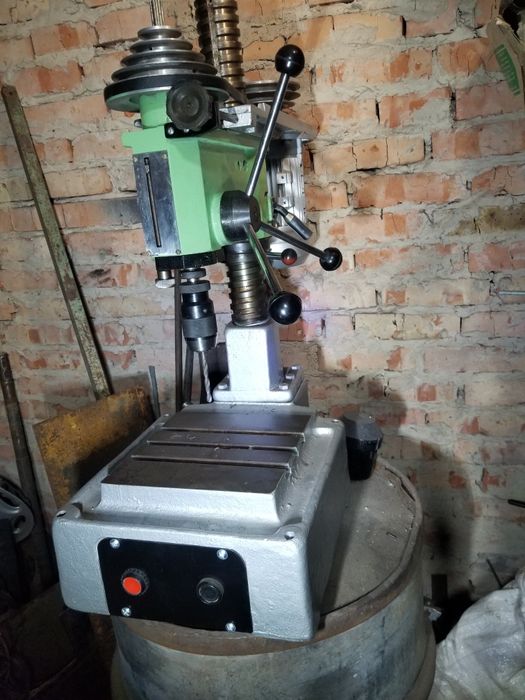 Свердлільний станок 220/380 вольт