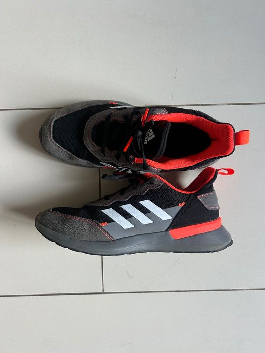Кросівки Adidas RapidaRun EliEG6911