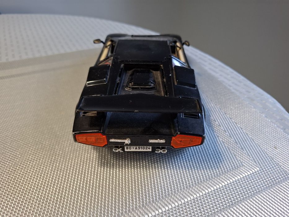 Bburago Lamborghini countach model samochodu