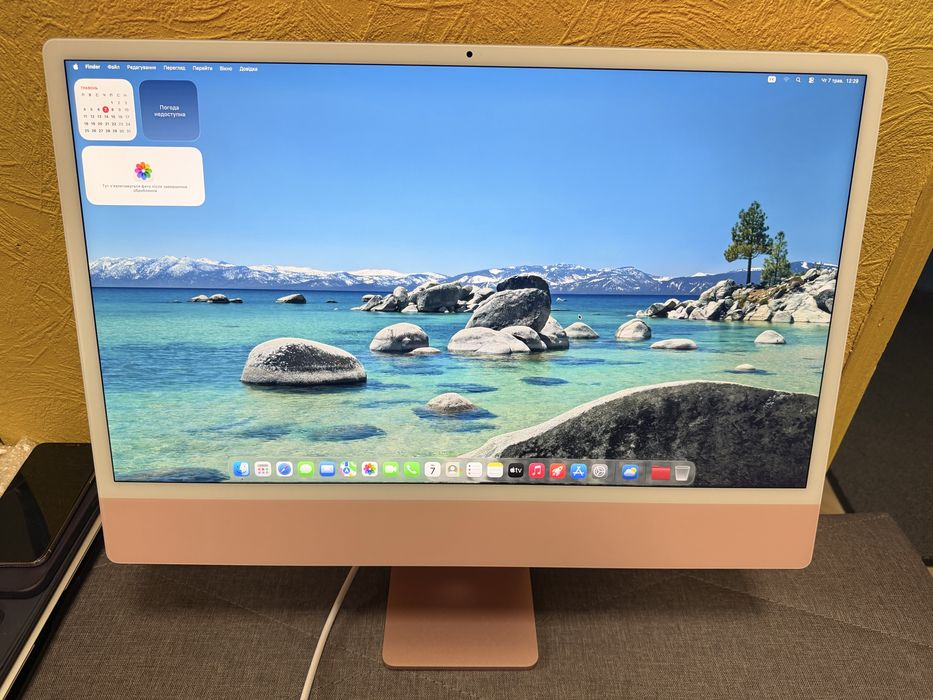 IMac 24