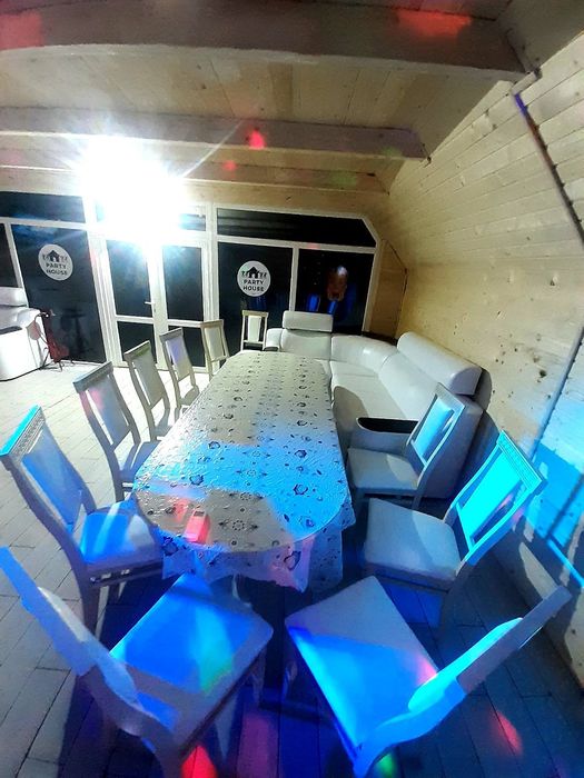 Оренда будинку для святкування у Львові