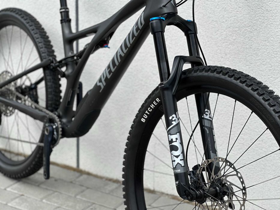 Велосипед Specialized Stumpjumper Comp Carbon 29" S4