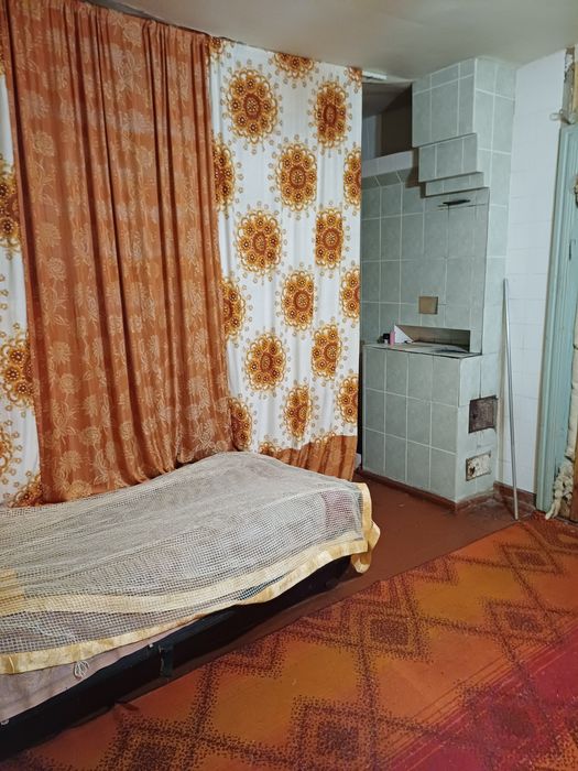 Продам будинок зі всіма зручностями  в селі Гориця.Торг.