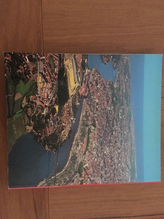 Livro “ Roteiro Do Vinho Do Porto”