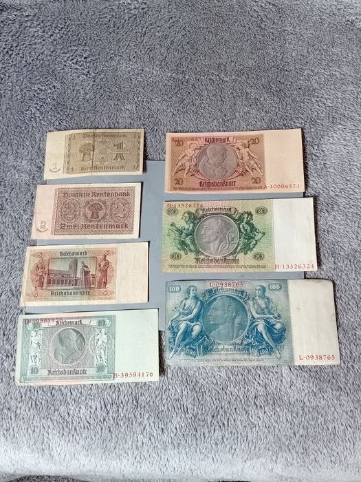 Przedwojenne banknoty niemieckie.