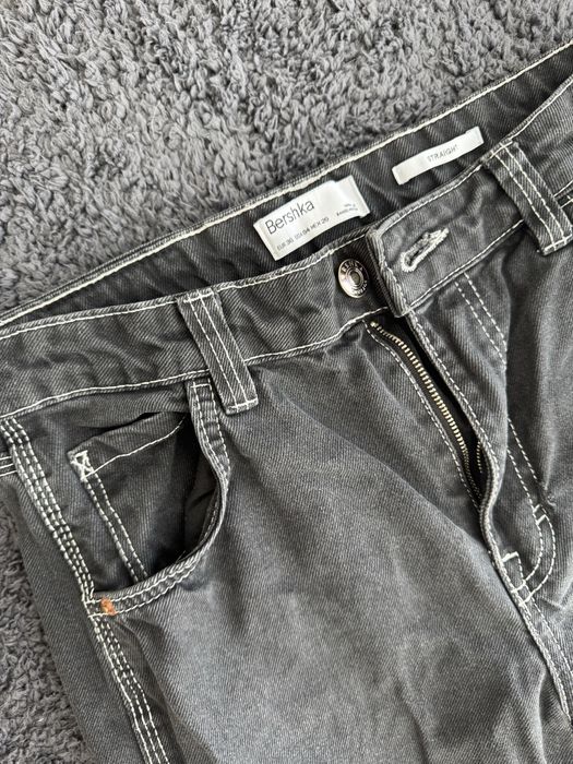 Джинси від Bershka