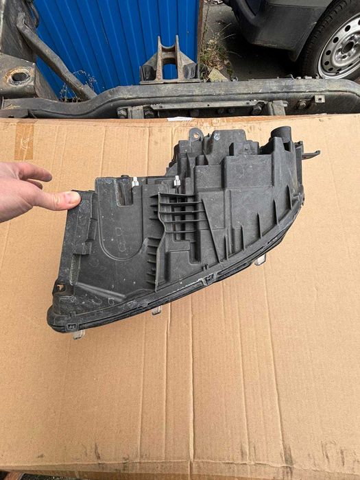 Фара головного світла Volvo XC90 2023р.