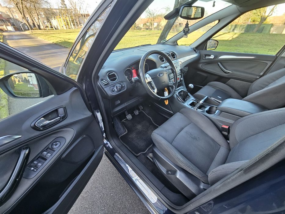 Ford S-Max 2.0 Benzyna Klimatronic Pdc Niski przebieg Zobacz!