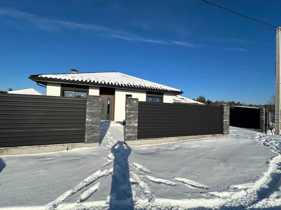 Будинок в Дмитрівці на 4,6 соток. без комісії, 3 кімнати