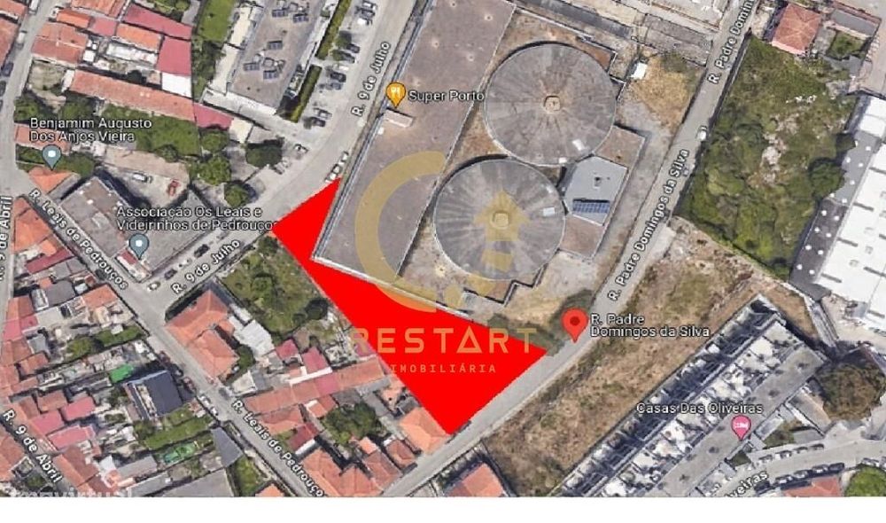 Terreno em Pedrouços com 1.000m2