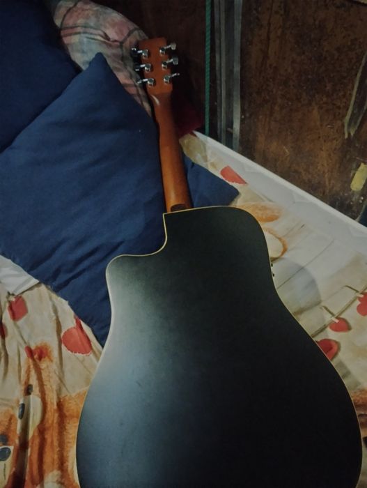 Guitarra acústica ART Lutherie  cedar blk cw