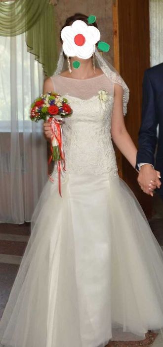 Весільне плаття М