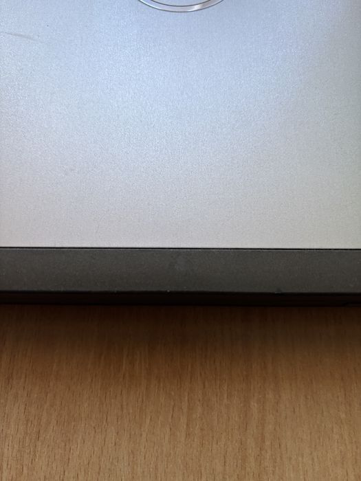 Dell Vostro 3560 i7/16gb/256ssd/500hdd, нова батарея