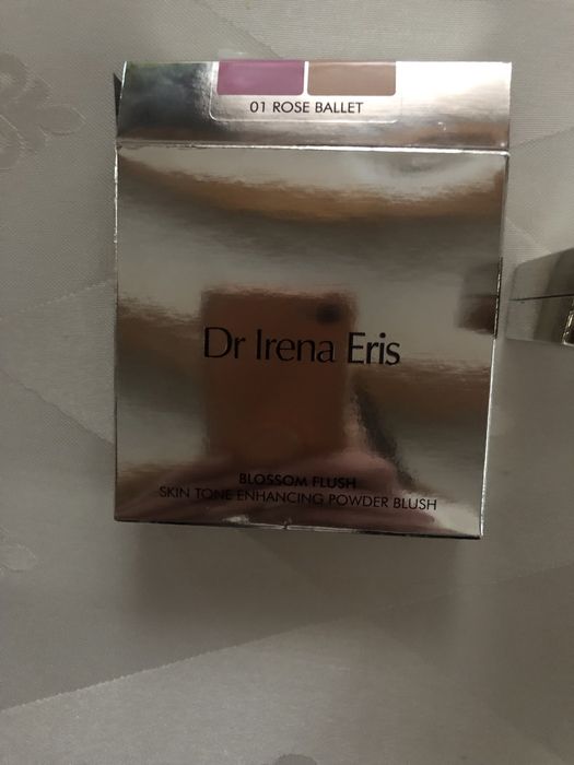 Dr Irena Eris róż