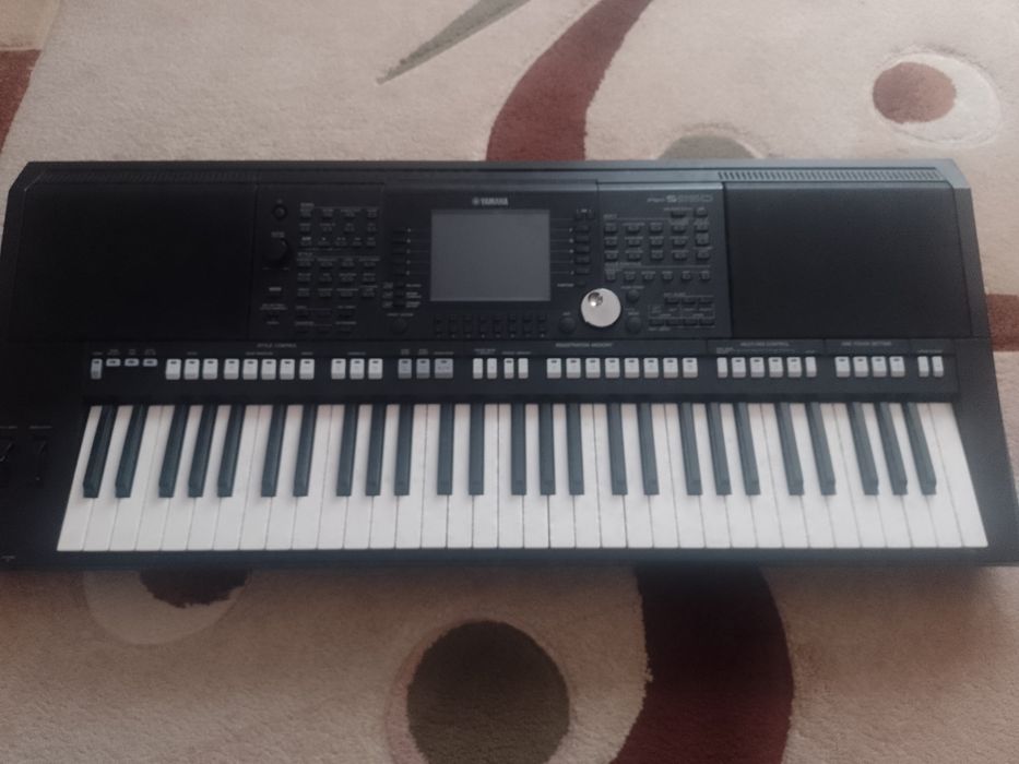 Sprzedam keybord Yamaha psr s 950 pulpit zasilacz pokrowiec