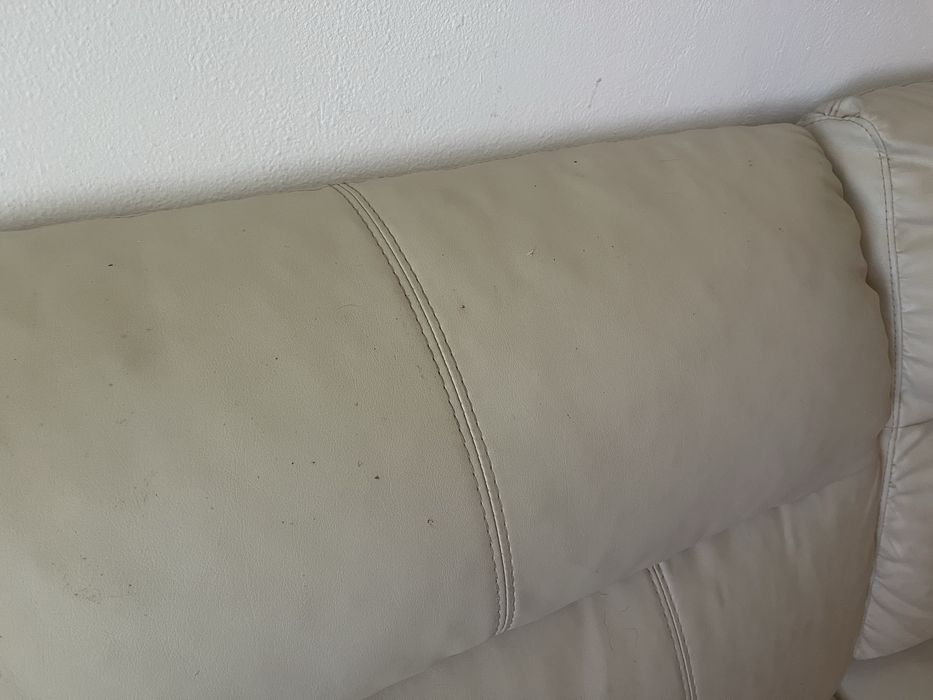 Sofa três lugares