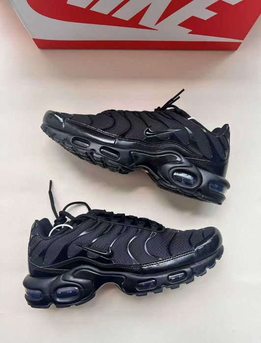 Nike_Air_Max_TN_Plus_Black R.41