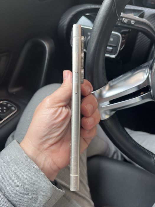 Samsung S24 Ultra - 512GB | 12GB RAM + WATCH4 + BUDS