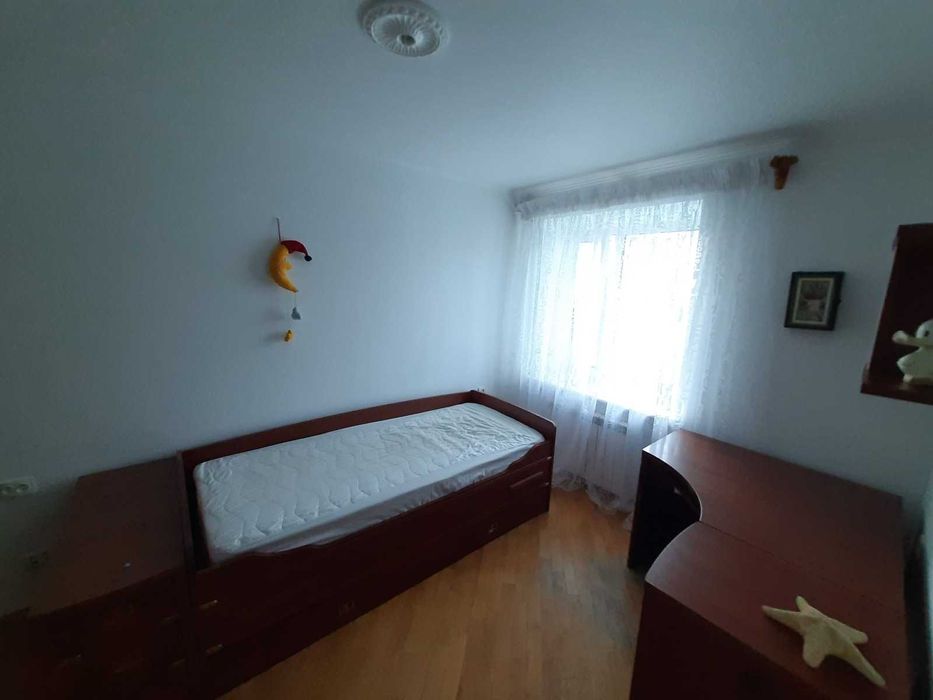 3 кімнатна квартира Дружба