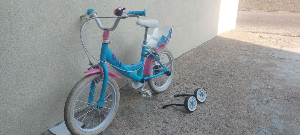 Bicicleta menina