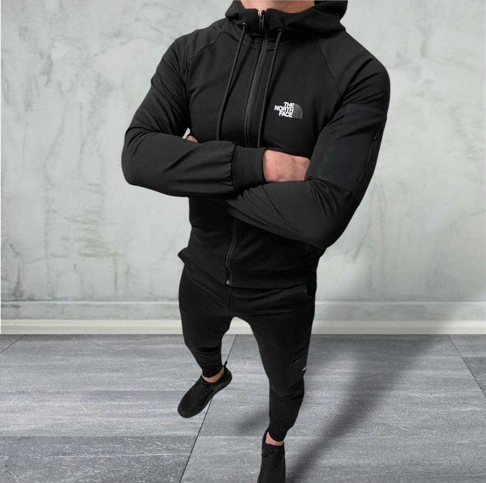 Спортивний чоловічий костюм The North Face Agility