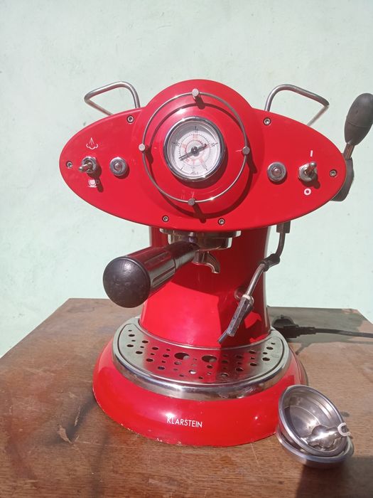 Кавоварка експресо