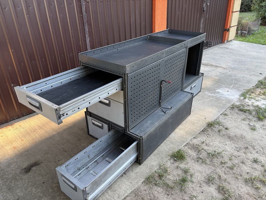 Zabudowa do busa MODUL  SYSTEM