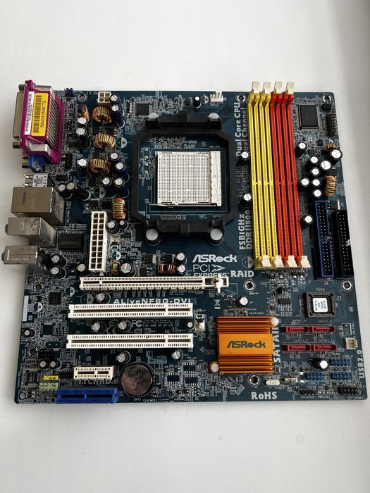 Материнская плата ASRock ALiveNF6G-DVI Материнська плата ALiveNF6G