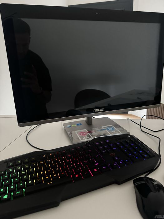 Asus All in one ( ecra - computador )