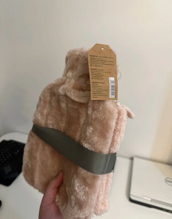 Nowy termofor ze skarpetkami marki Eloy